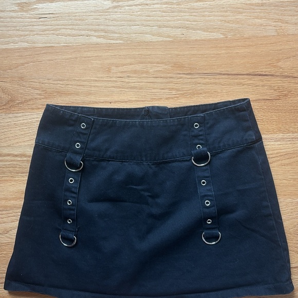 Tripp NYC Black Skirt - Picture 2 of 9